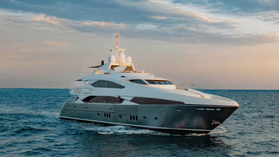 Sunseeker Superyacht Experience with Gourmet Dining,Premium Drinks & Live Music